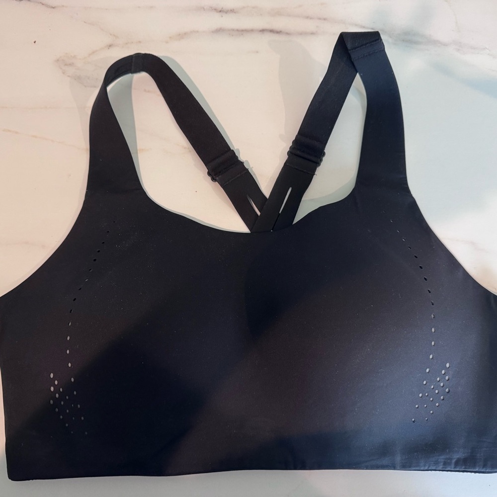 Lululemon black athletica sports bra